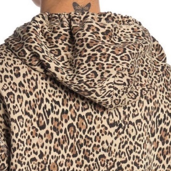 Socialite sz XS tan leopard print pullover hoodie - Picture 10 of 13